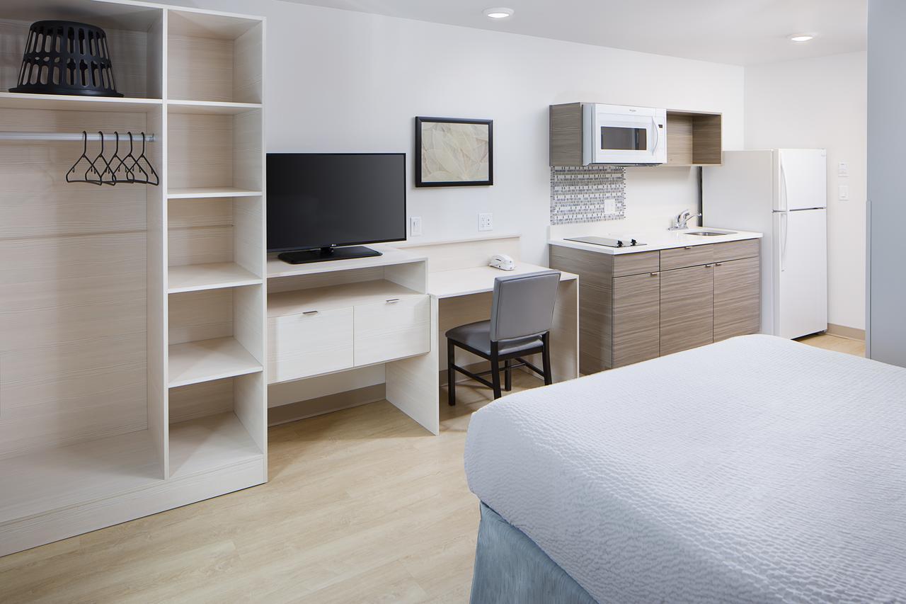Woodspring Suites Seattle Эверетт Экстерьер фото